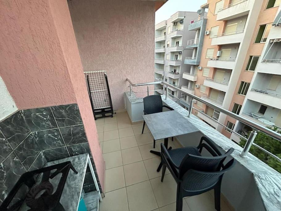 Rezidenca Hasanaj 33 * Durrës